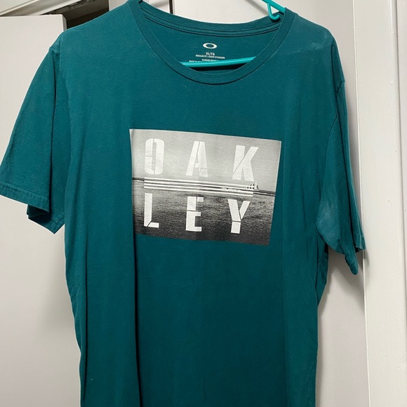 Other - Oakley XL Teal T Shirt